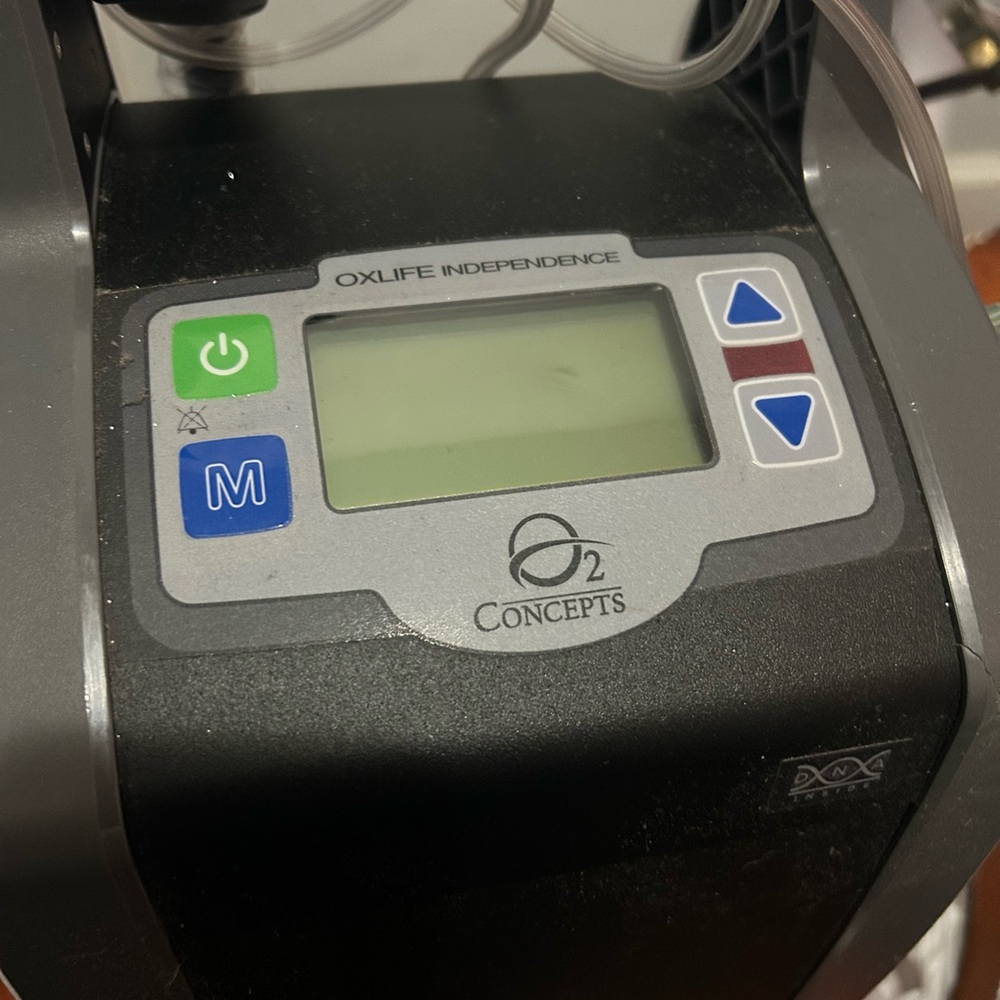 O2 Concepts Oxlife Independence Portable Oxygen Concentrator